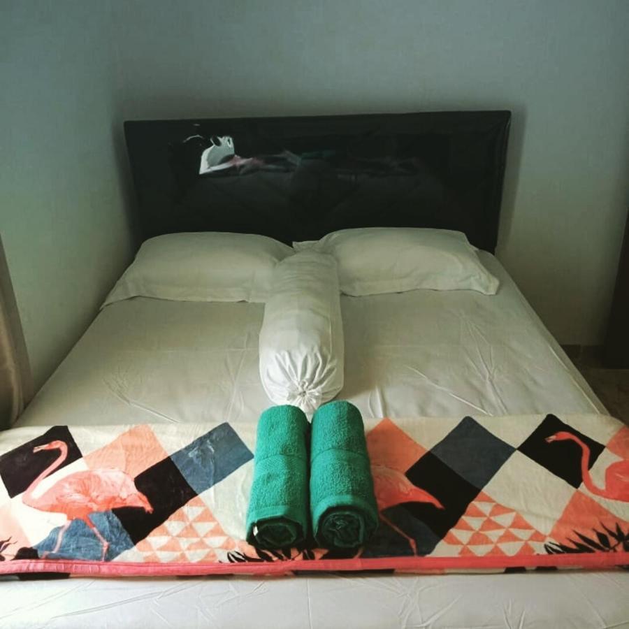 Zg Homestay Solo Sumber  Екстер'єр фото